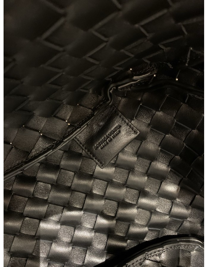 Campana grande BOTTEGA VENETA