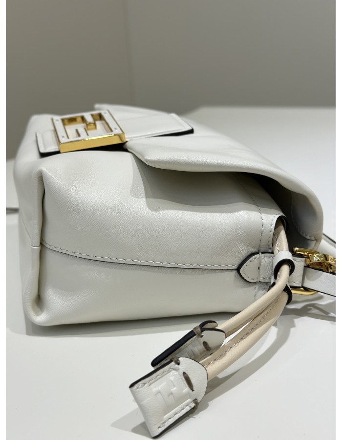 Mamma Baguette Small FENDI