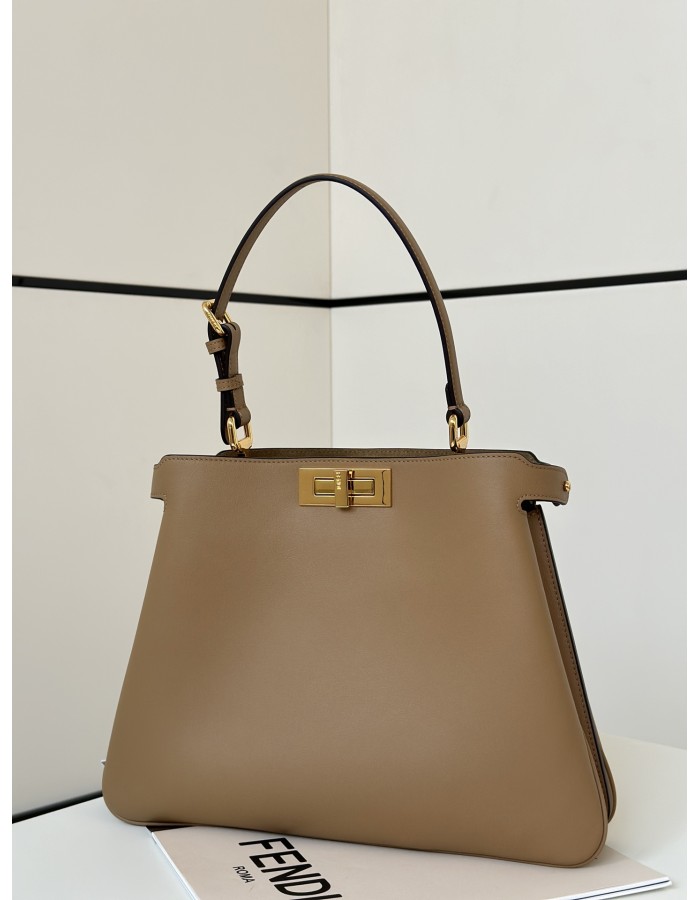 PEEKABOO SOFT MEDIUM FENDI