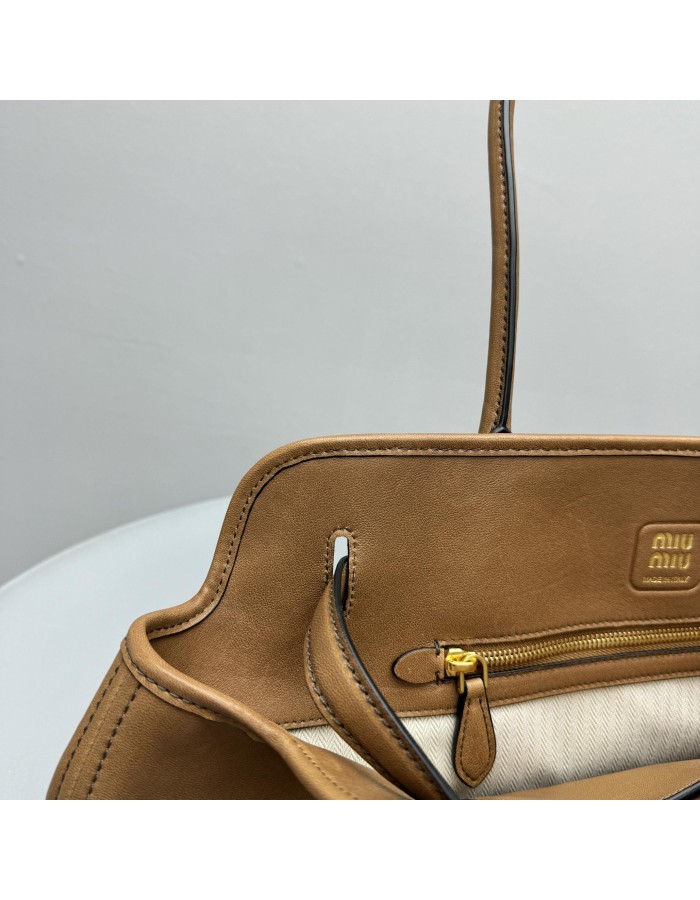 Borsa Aventure in nappa MIUMIU