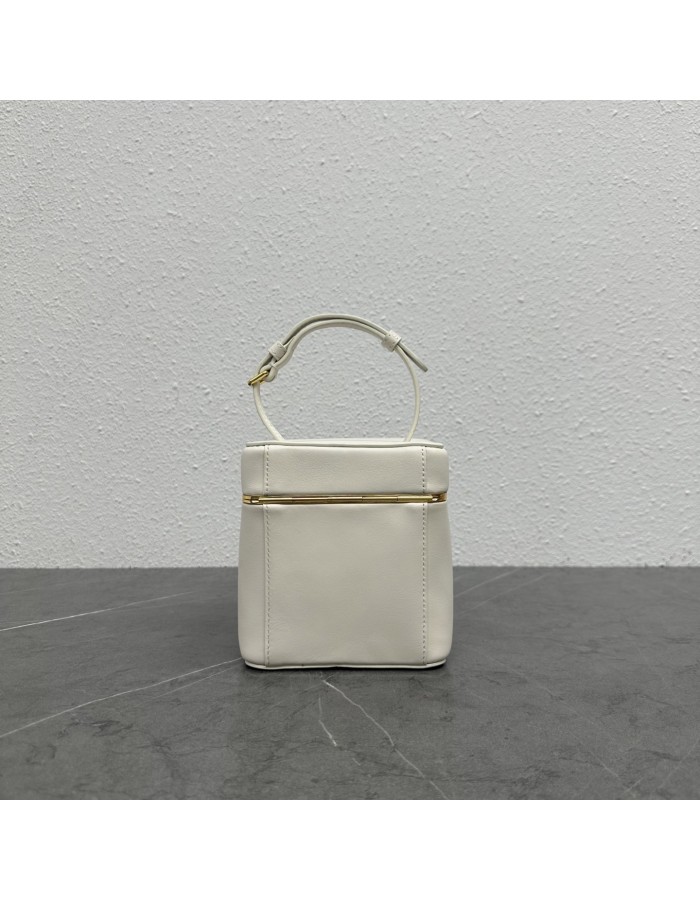 CUBE IN MORBIDA PELLE DI VITELLO CELINE