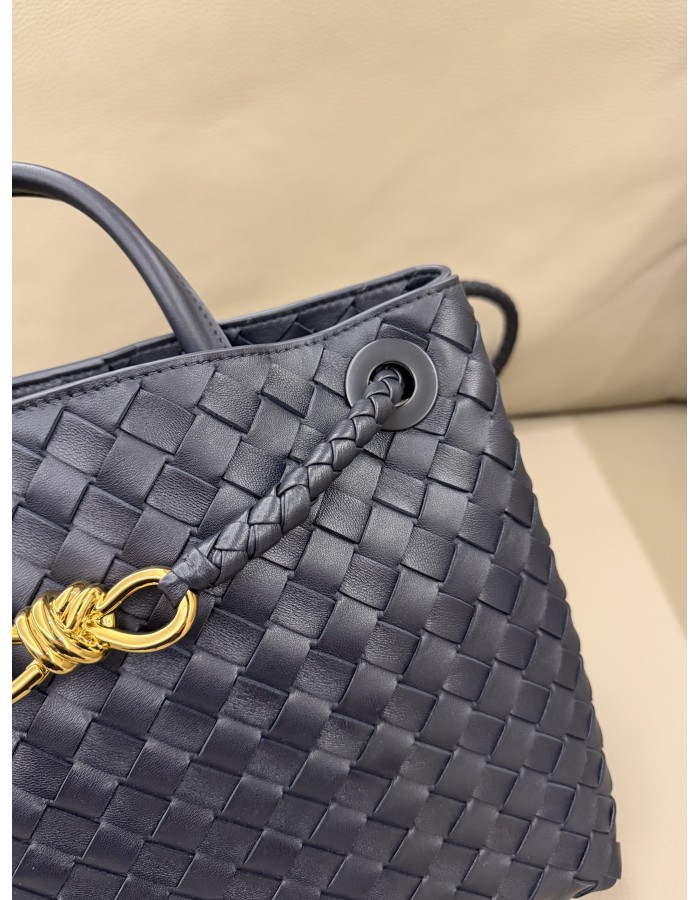Andiamo BOTTEGA VENETA