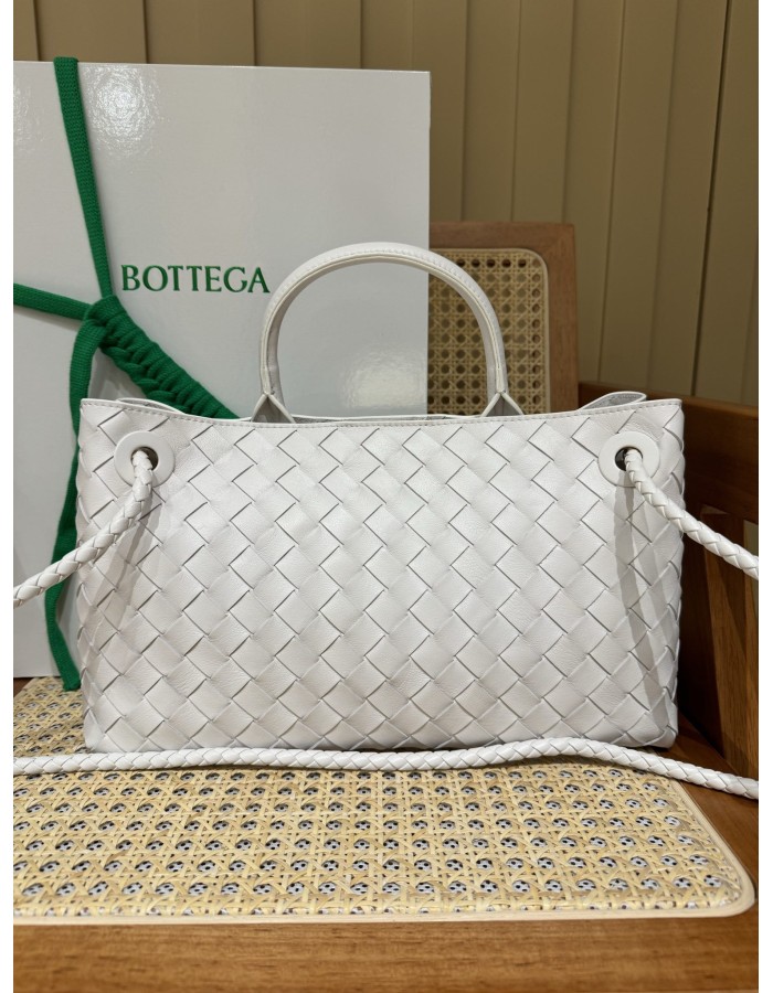 Andiamo East-West BOTTEGA VENETA