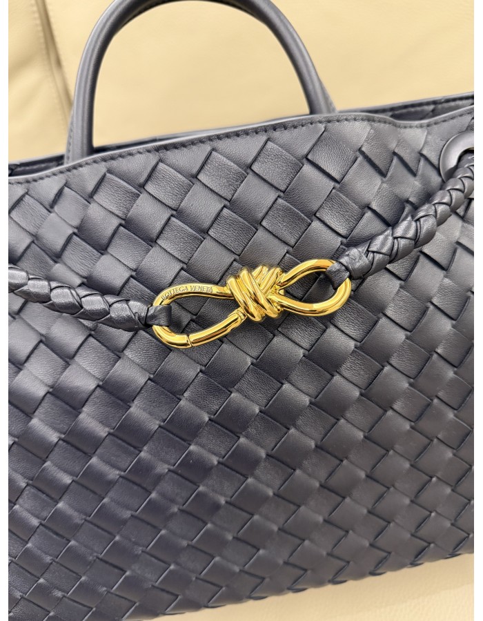 Andiamo BOTTEGA VENETA