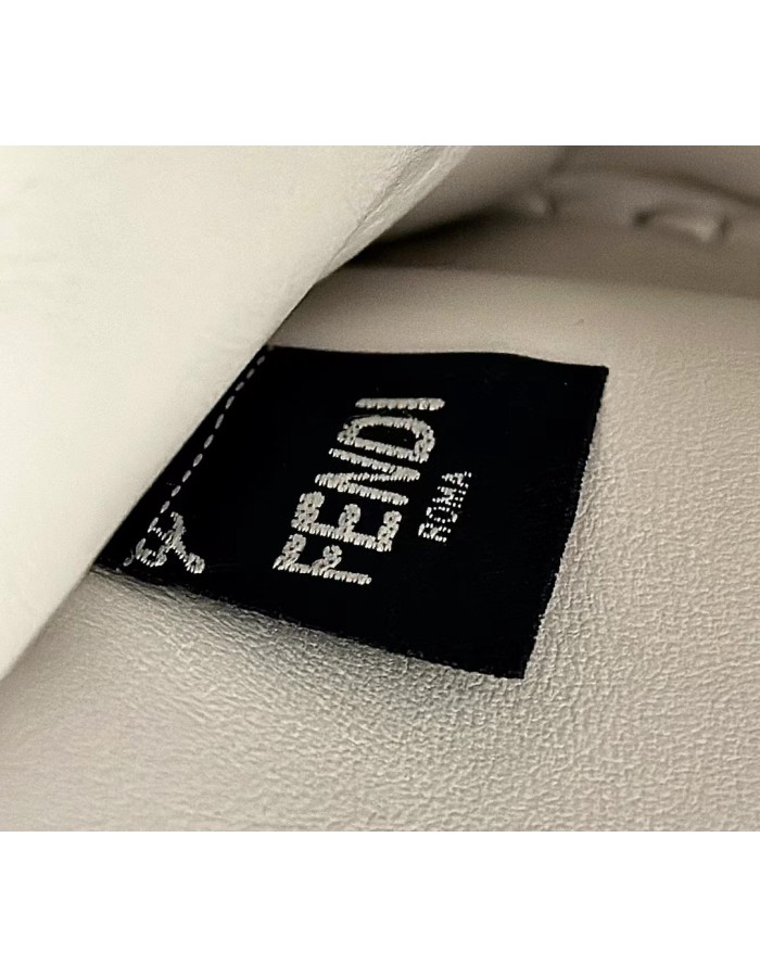 Peekaboo ISeeU Small FENDI
