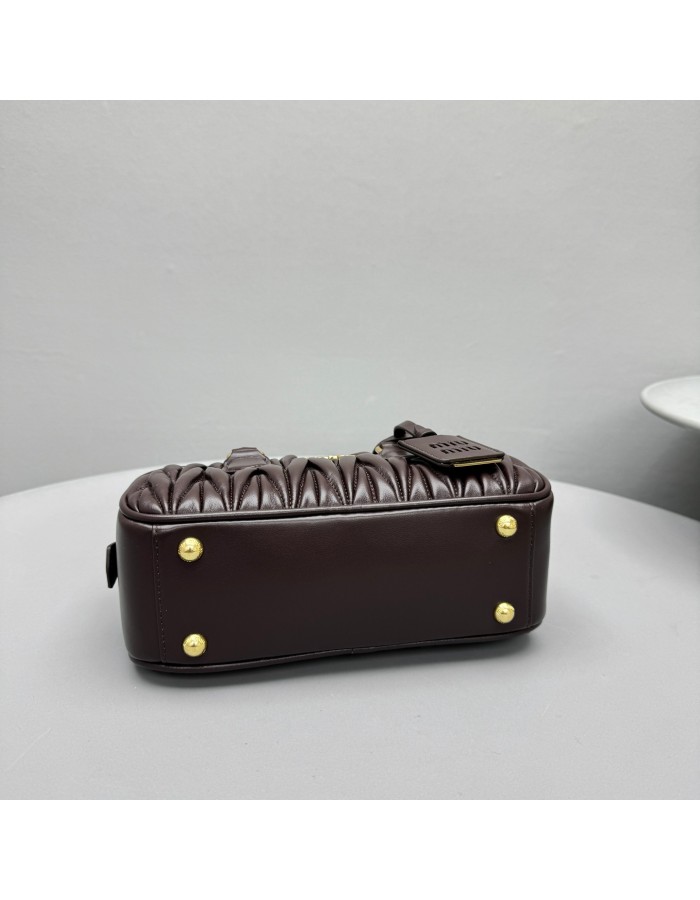 Borsa Arcadie in nappa matelassé MIUMIU