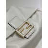 Baguette Soft Medium FENDI