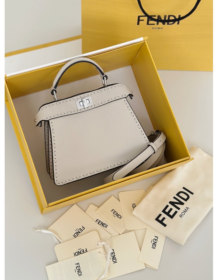 Peekaboo ISeeU Petite FENDI