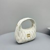 Borsa Wander in nappa matelassé MIUMIU
