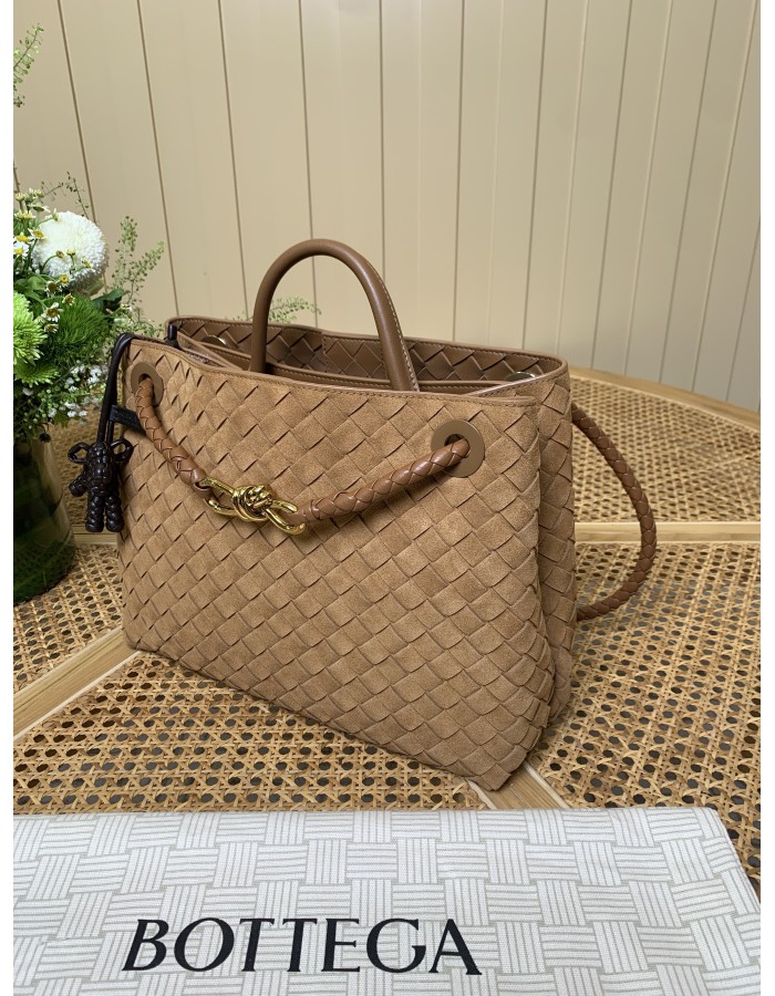 Andiamo BOTTEGA VENETA