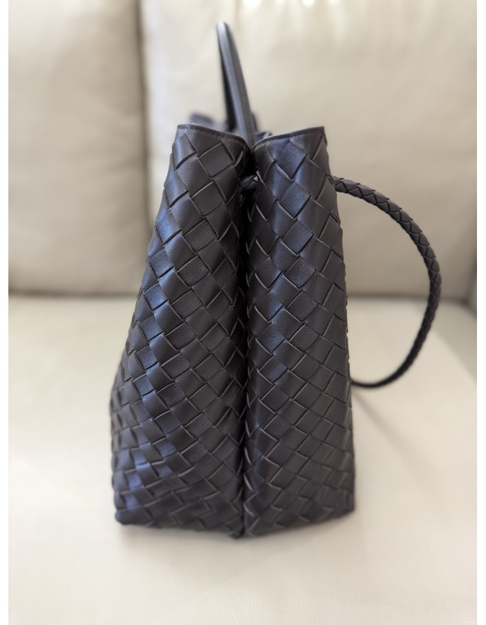 Andiamo grande BOTTEGA VENETA