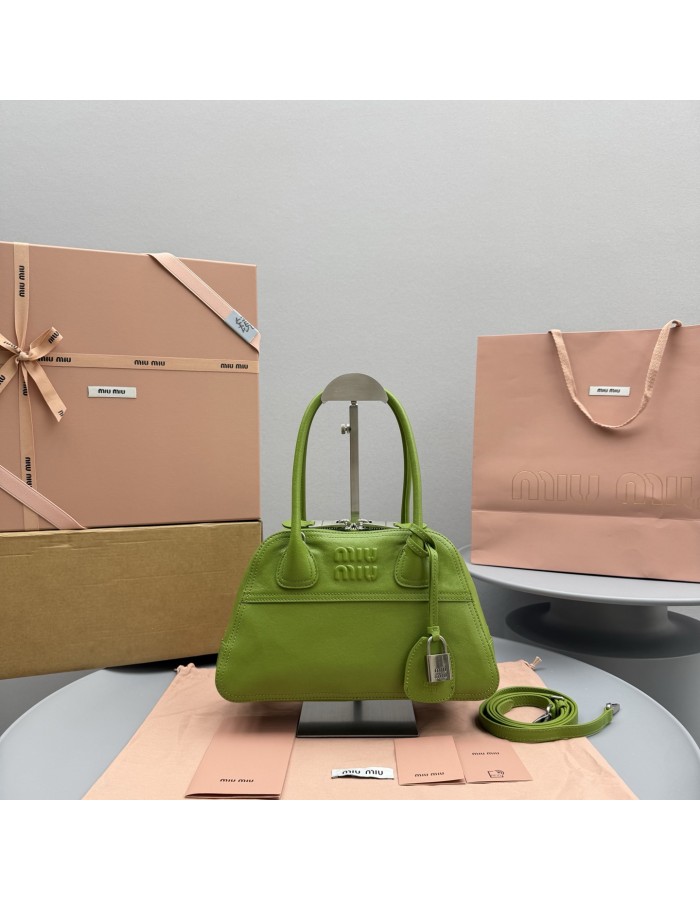 Borsa Vivant in nappa MIUMIU