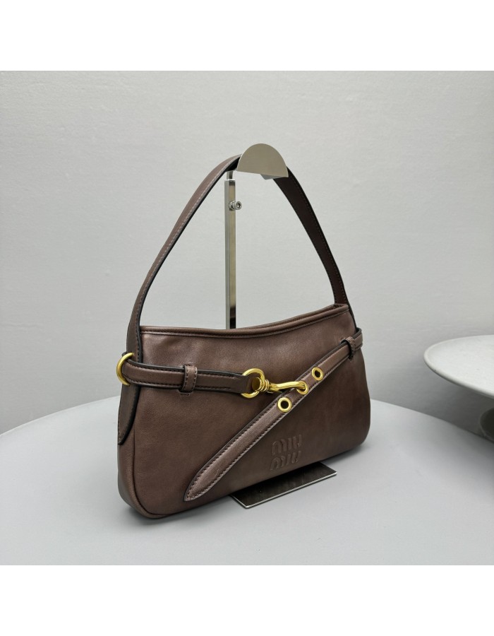 Borsa Aventure in nappa MIUMIU