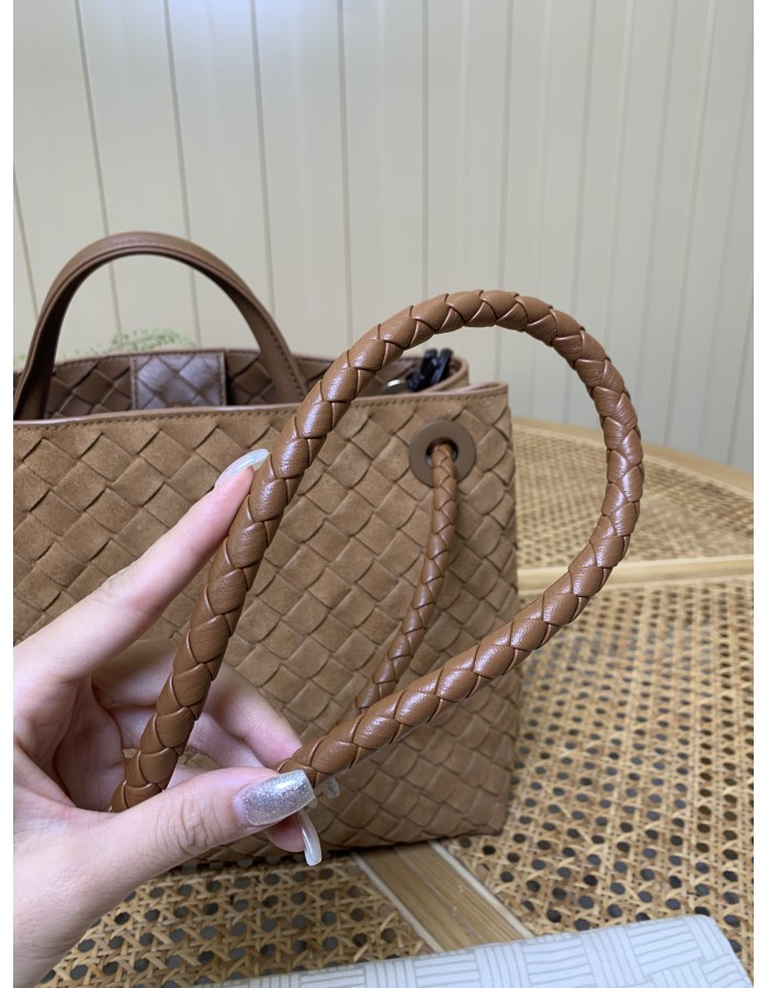 Andiamo BOTTEGA VENETA
