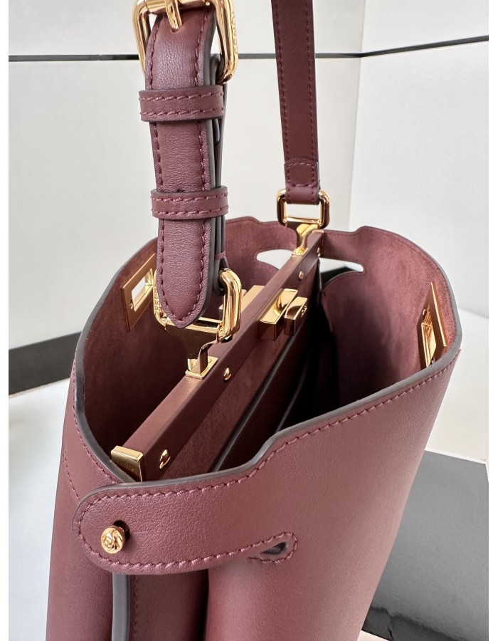 PEEKABOO SOFT MEDIUM FENDI