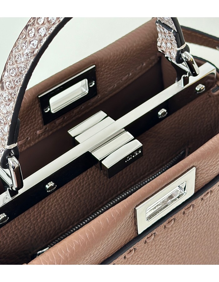 Peekaboo Mini FENDI
