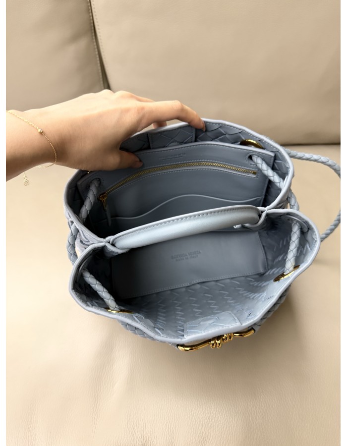 Andiamo piccola BOTTEGA VENETA