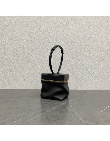 CUBE IN MORBIDA PELLE DI VITELLO CELINE