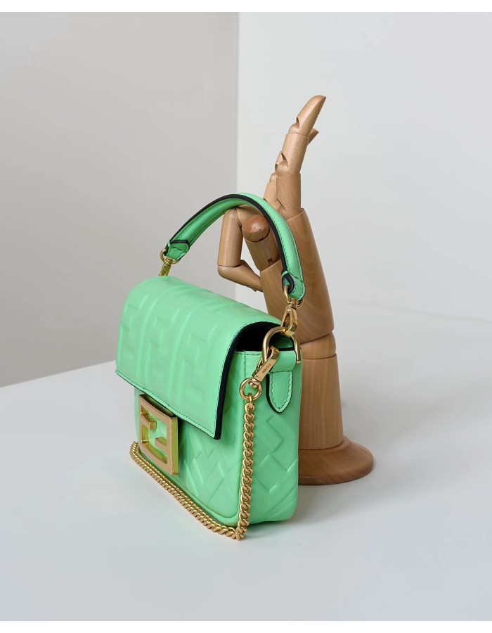 Baguette Mini FENDI