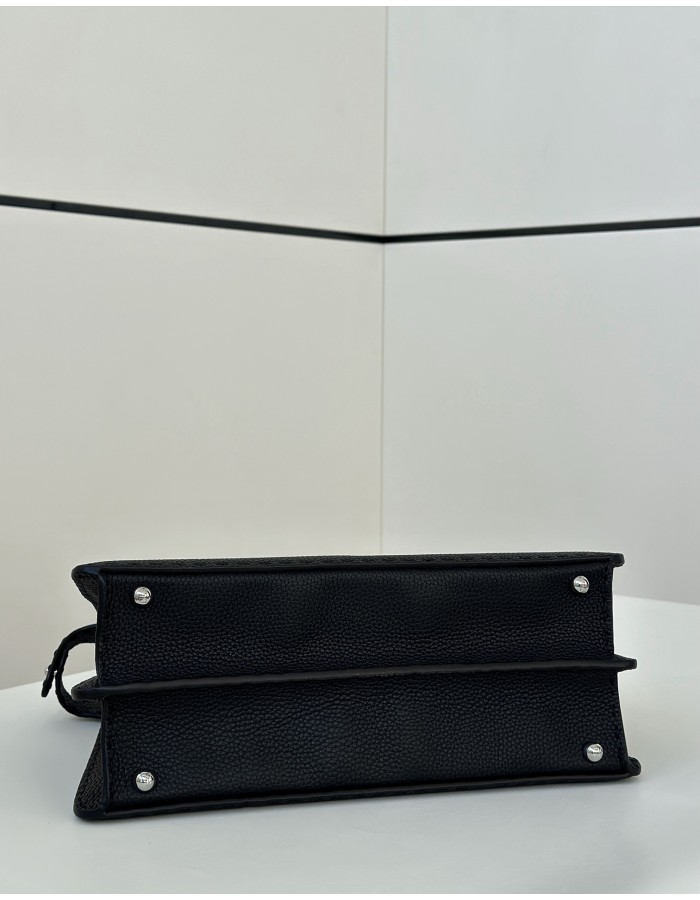 PEEKABOO MEDIUM FENDI