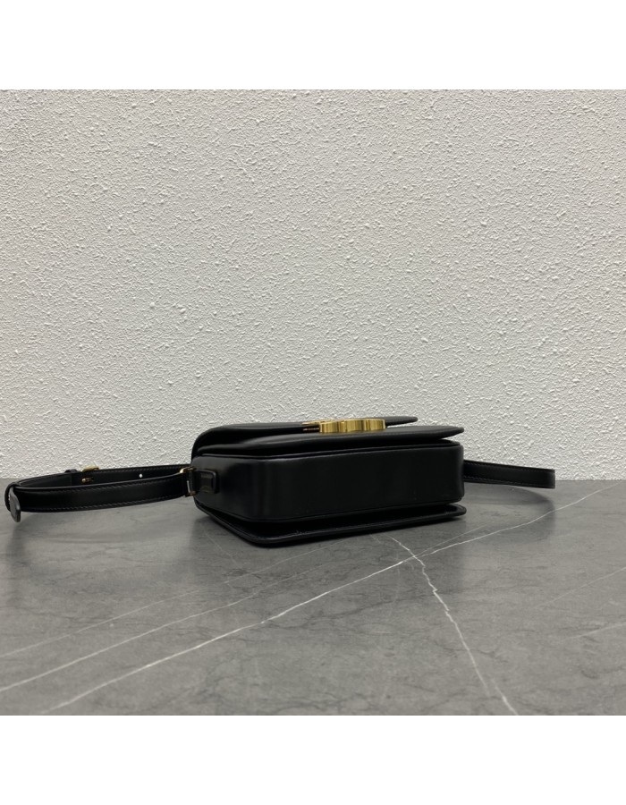 Borsa Teen Triomphe in pelle di vitello lucida CELINE