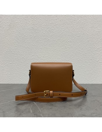 Borsa Teen Triomphe in pelle di vitello lucida CELINE