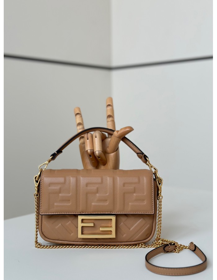 Baguette Mini FENDI