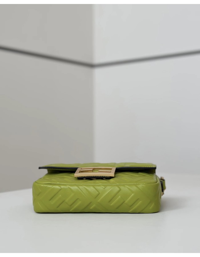Baguette Mini FENDI