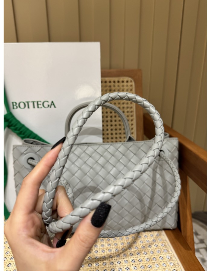 Andiamo East-West BOTTEGA VENETA