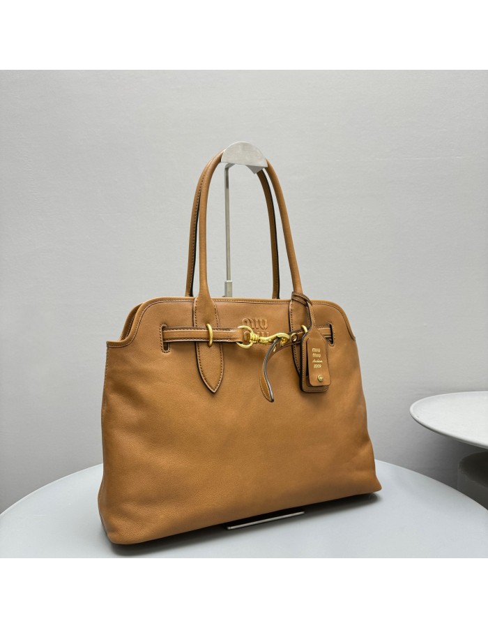 Borsa Aventure in nappa MIUMIU