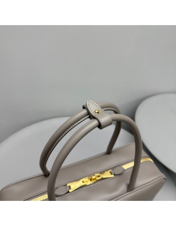 Borsa Beau in pelle MIUMIU