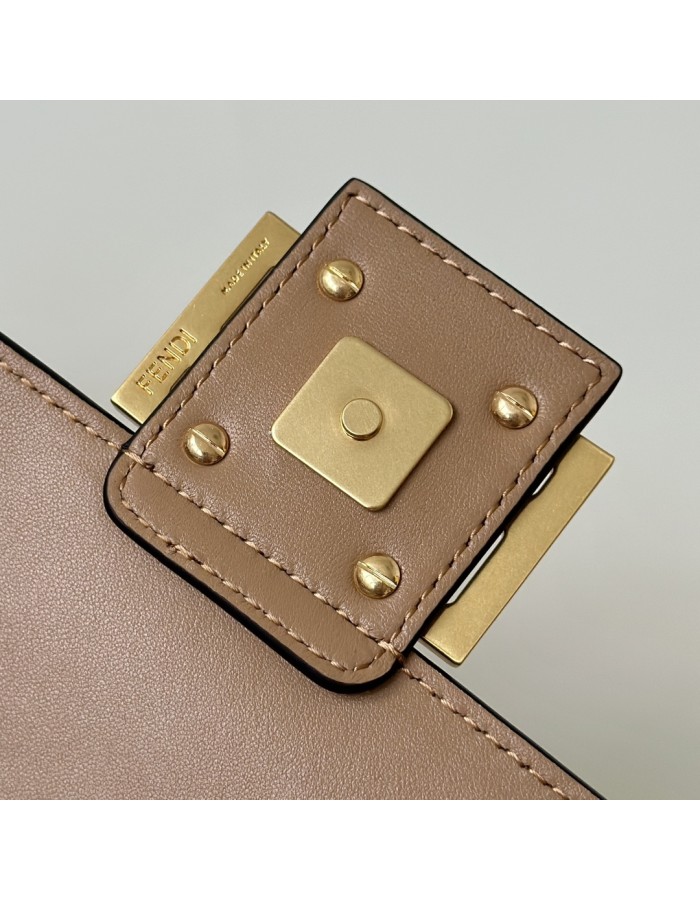 Baguette FENDI