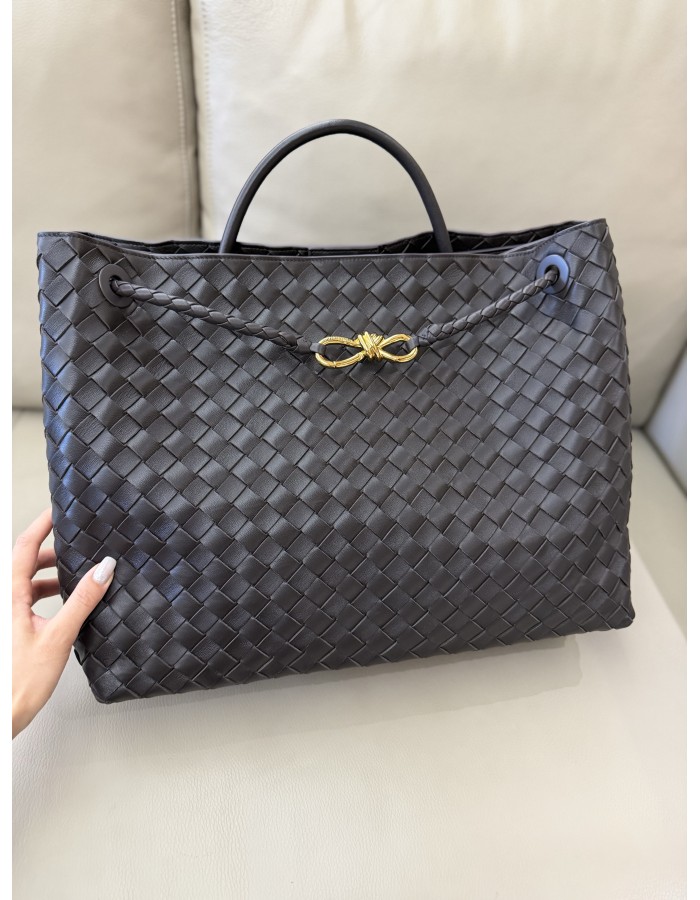 Andiamo grande BOTTEGA VENETA