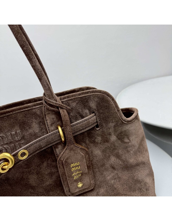 Borsa Aventure in pelle scamosciata MIUMIU