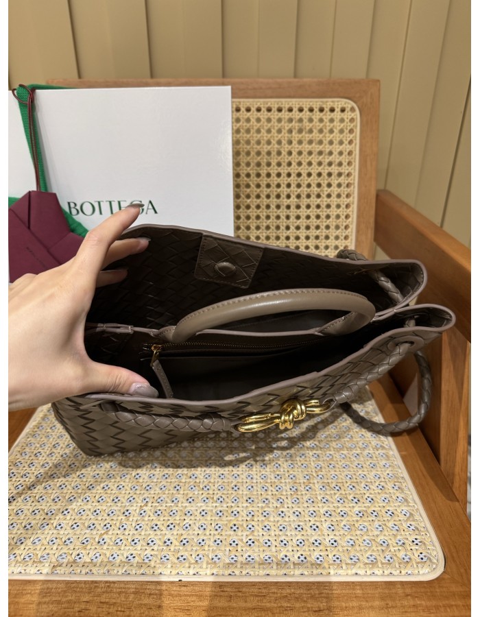 Andiamo East-West BOTTEGA VENETA