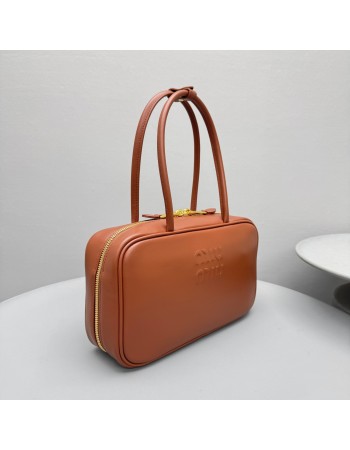 Borsa Beau in pelle MIUMIU