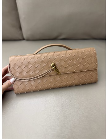 Andiamo Clutch BOTTEGA VENETA
