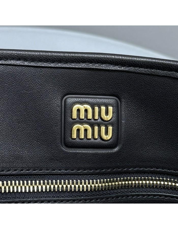 Borsa Aventure in nappa MIUMIU