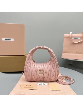 Borsa Wander in nappa matelassé MIUMIU