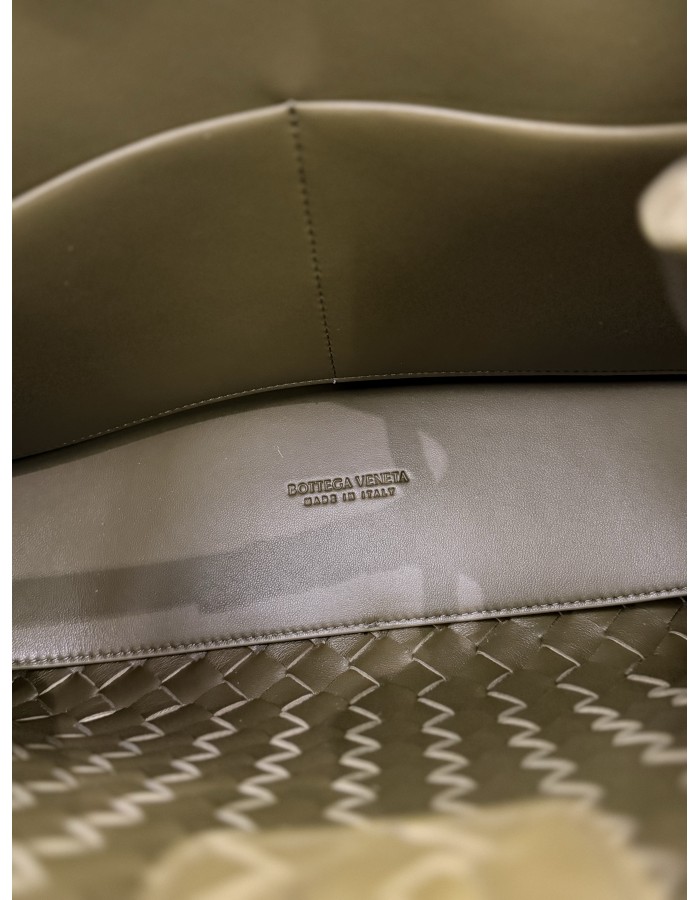 Andiamo BOTTEGA VENETA