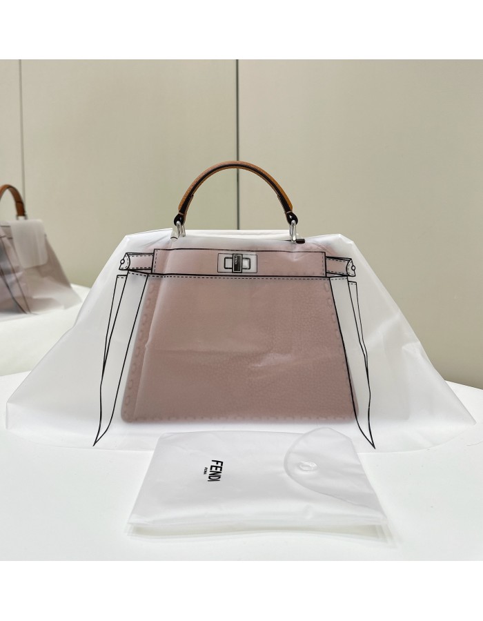 Peekaboo ISeeU Petite FENDI