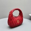 Borsa Wander in nappa matelassé MIUMIU