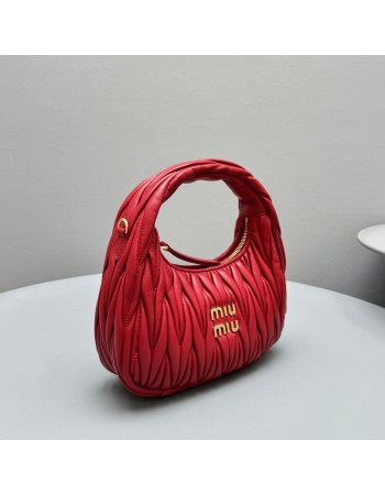 Borsa Wander in nappa matelassé MIUMIU