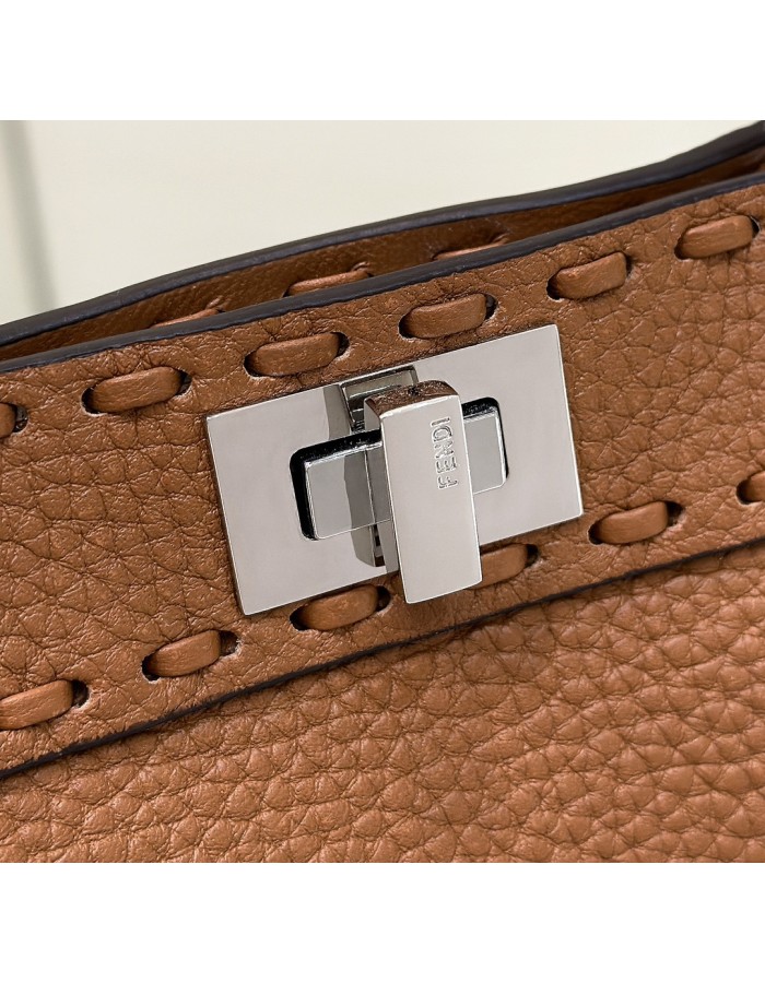 Peekaboo ISeeU Petite FENDI