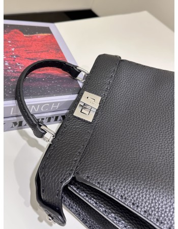 Peekaboo ISeeU Small FENDI