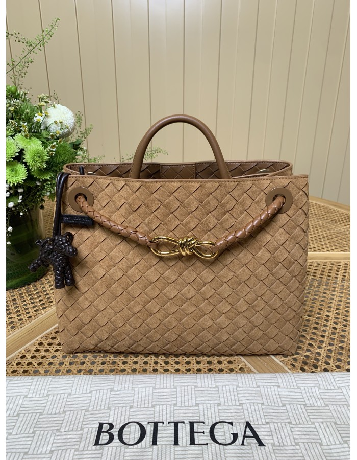 Andiamo BOTTEGA VENETA