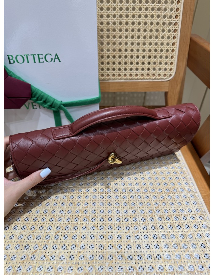 Andiamo Clutch BOTTEGA VENETA