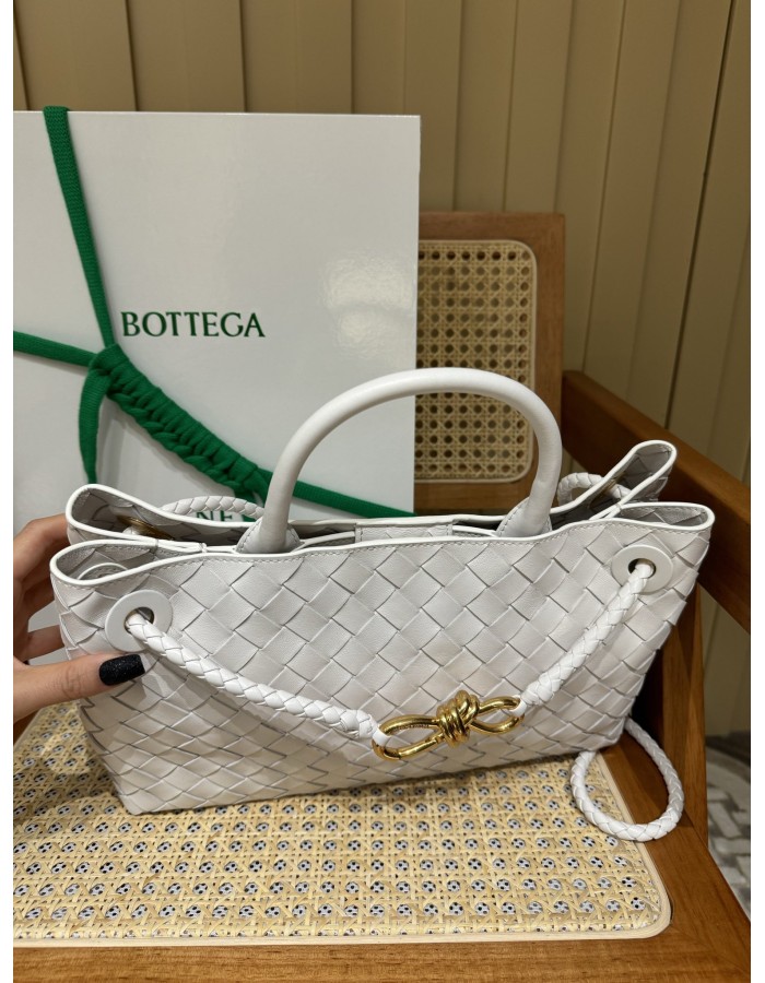 Andiamo East-West BOTTEGA VENETA