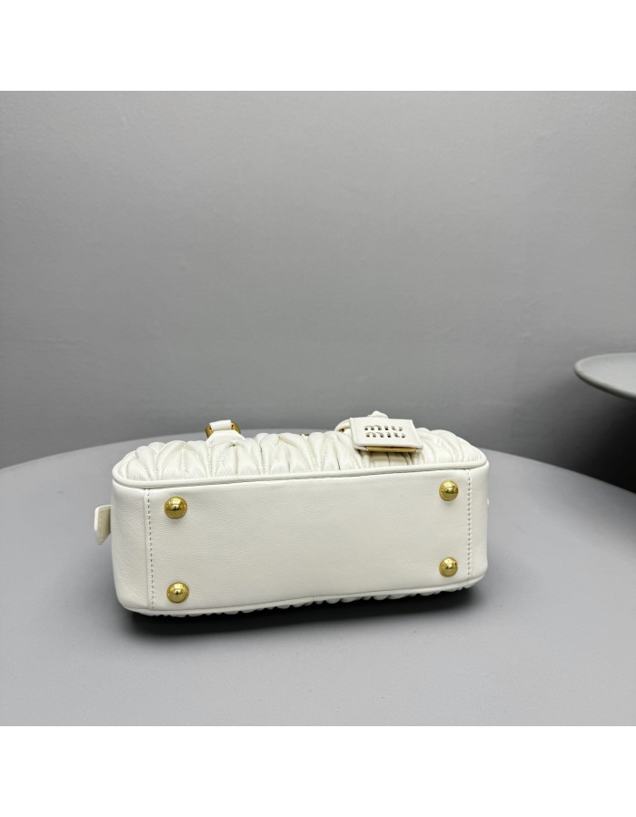 Borsa Arcadie in nappa matelassé MIUMIU