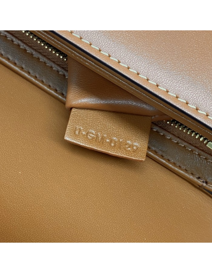 Borsa Teen Triomphe in pelle di vitello lucida CELINE